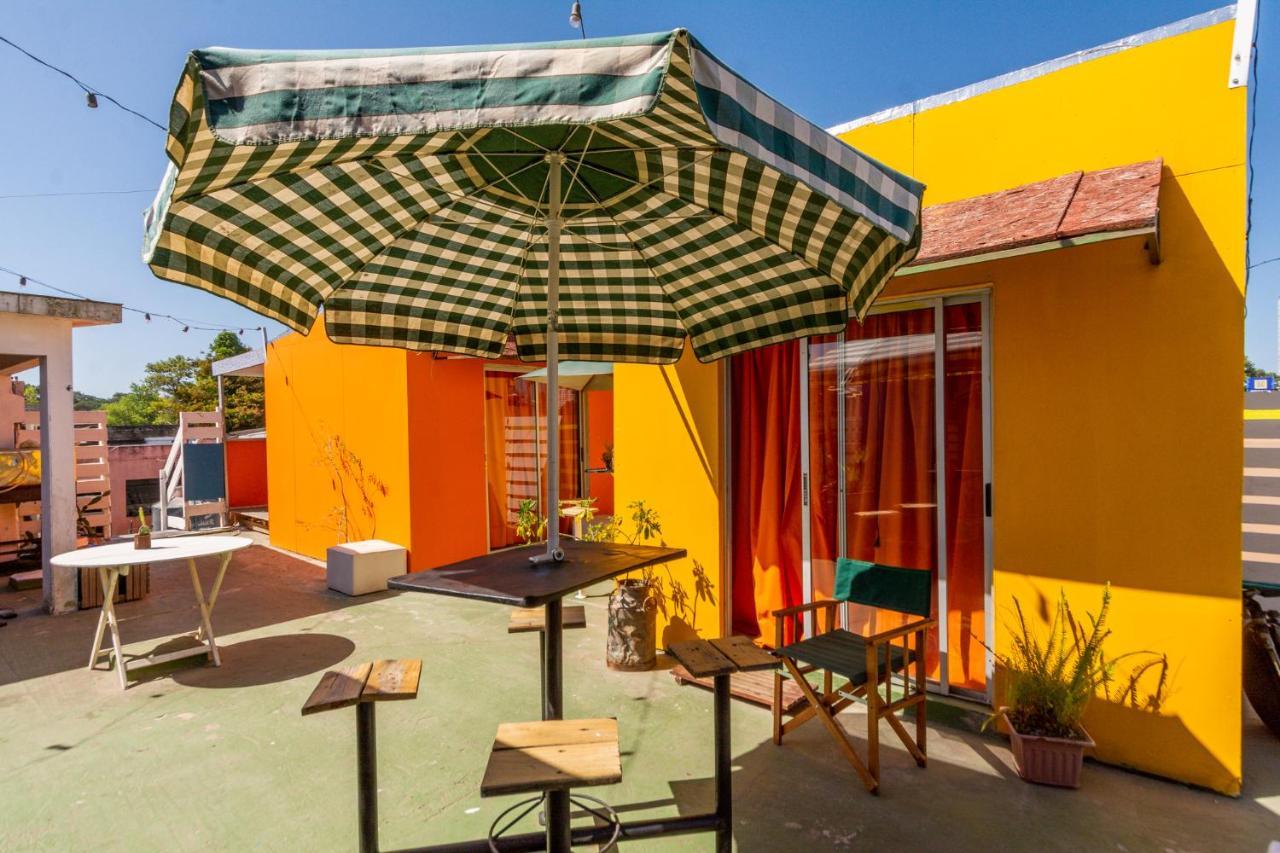 Del Barcito Hostel And Suites Punta del Este Bagian luar foto
