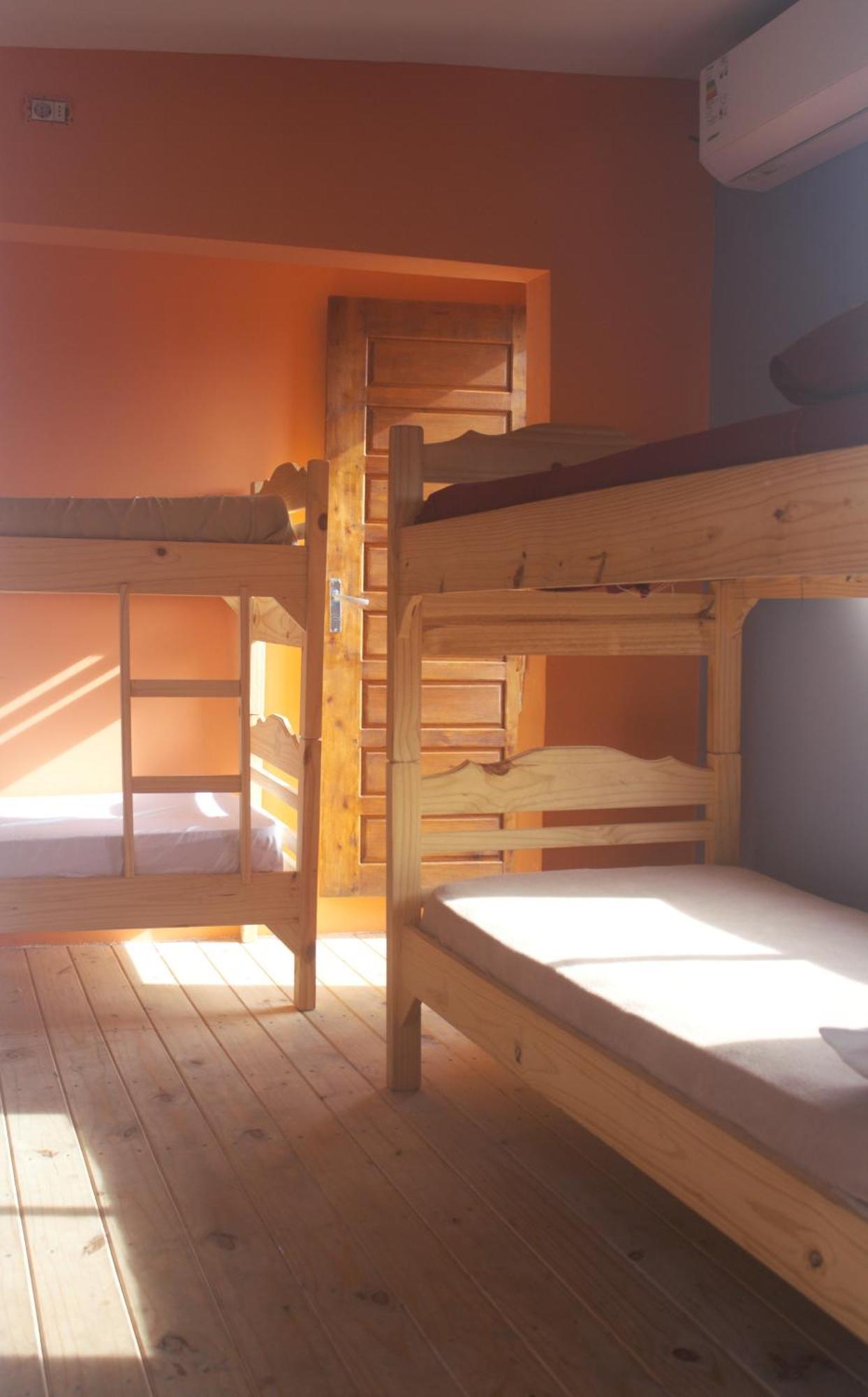 Del Barcito Hostel And Suites Punta del Este Bagian luar foto