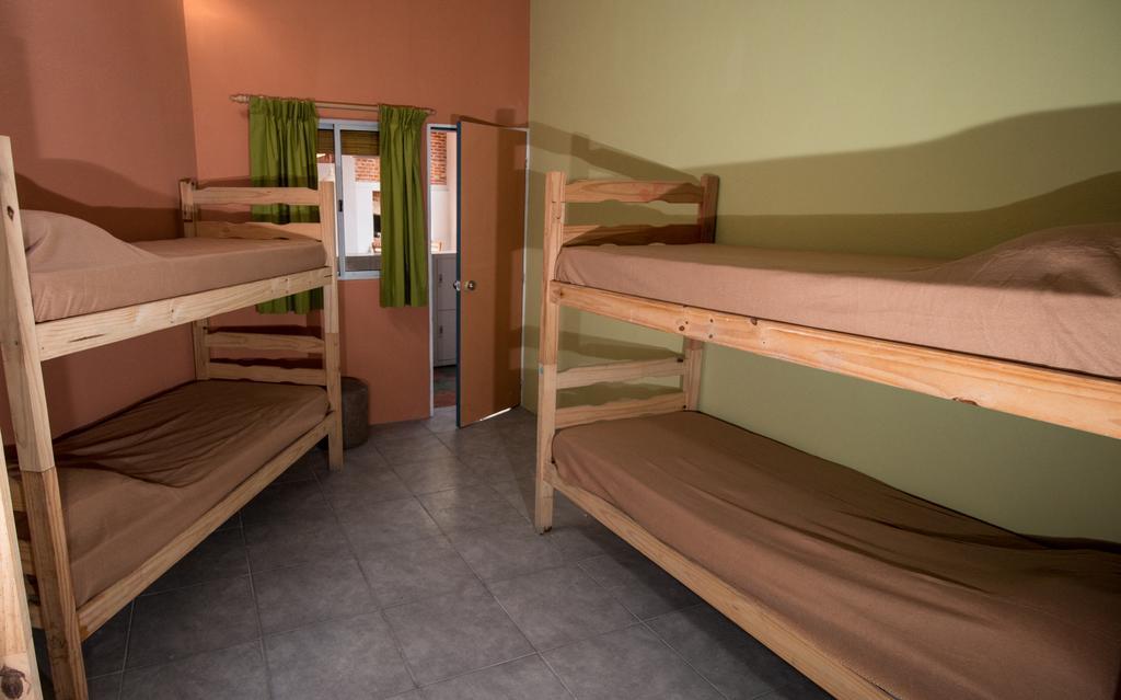Del Barcito Hostel And Suites Punta del Este Ruang foto